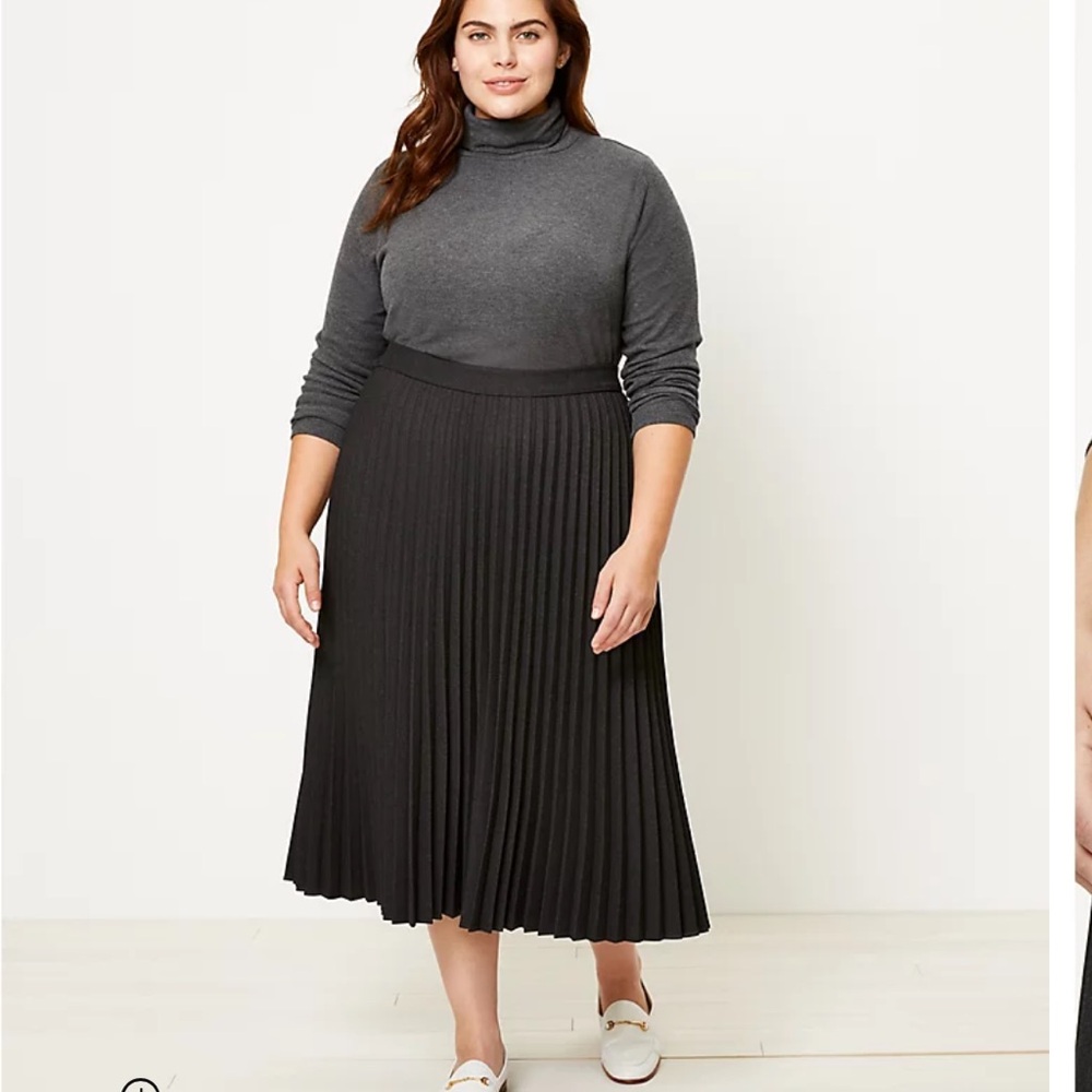 LOFT Melange Pleated Skirt